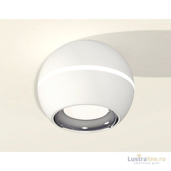 Накладной светильник с дополнительной подсветкой Ambrella Light Techno XS1101002 (C1101, N7022) Накладной светильник с дополнительной подсветкой Ambrella Light Techno XS1101002 (C1101, N7022)