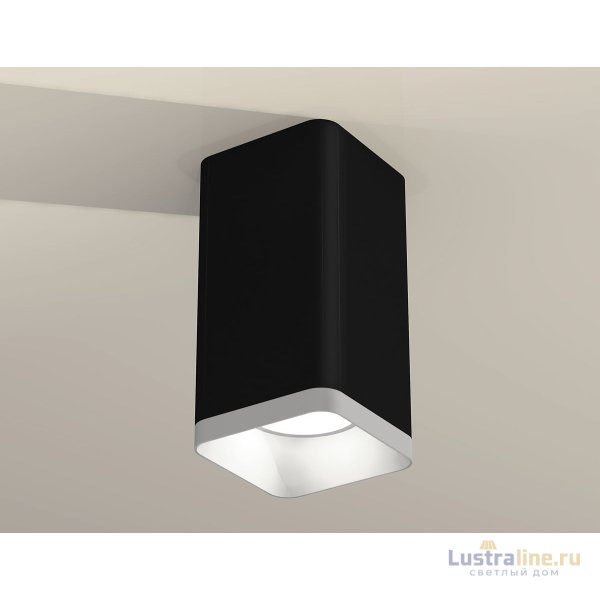 Накладной светильник Ambrella Light Techno XS7821001 (C7821, N7701) Накладной светильник Ambrella Light Techno XS7821001 (C7821, N7701)