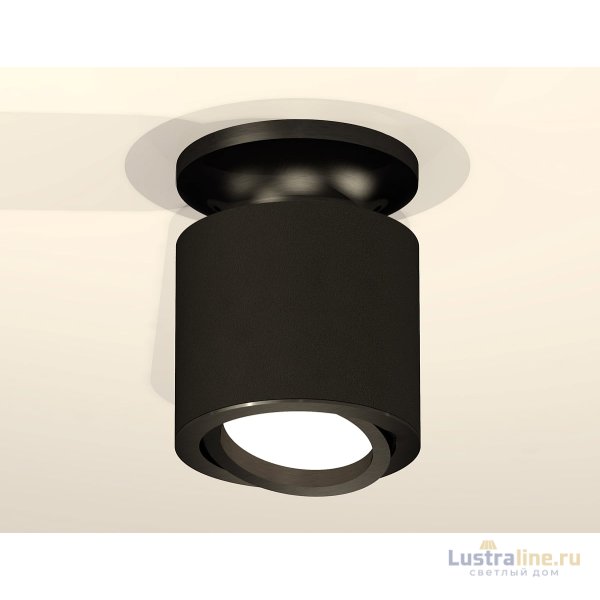 Накладной поворотный светильник Ambrella Light Techno XS7402060 (N7926, C7402, N7002) Накладной поворотный светильник Ambrella Light Techno XS7402060 (N7926, C7402, N7002)