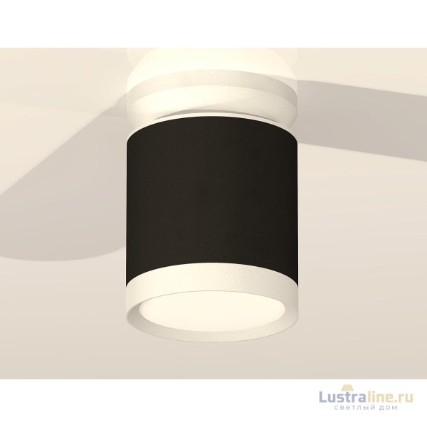 Потолочный светильник Ambrella Light Techno Spot XS8142015 (N8901, C8142, N8112)