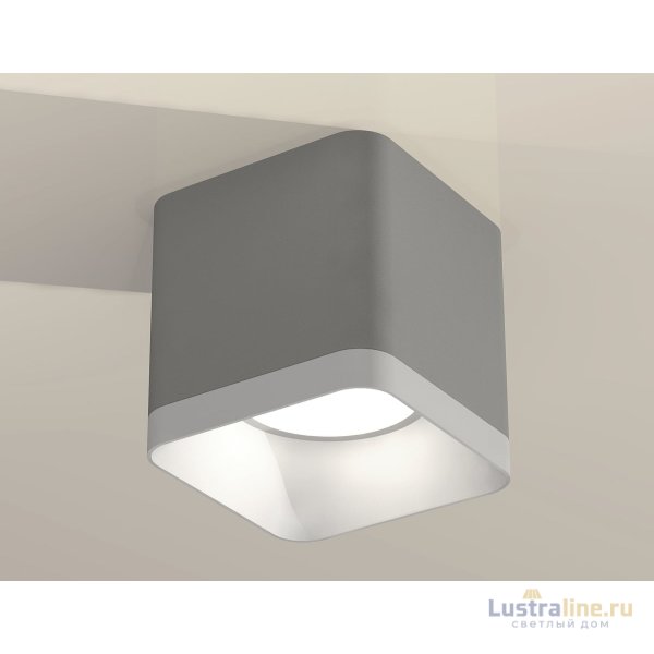 Накладной светильник Ambrella Light Techno XS7807001 (C7807, N7701) Накладной светильник Ambrella Light Techno XS7807001 (C7807, N7701)