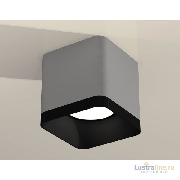 Накладной светильник Ambrella Light Techno XS7807002 (C7807, N7702) Накладной светильник Ambrella Light Techno XS7807002 (C7807, N7702)