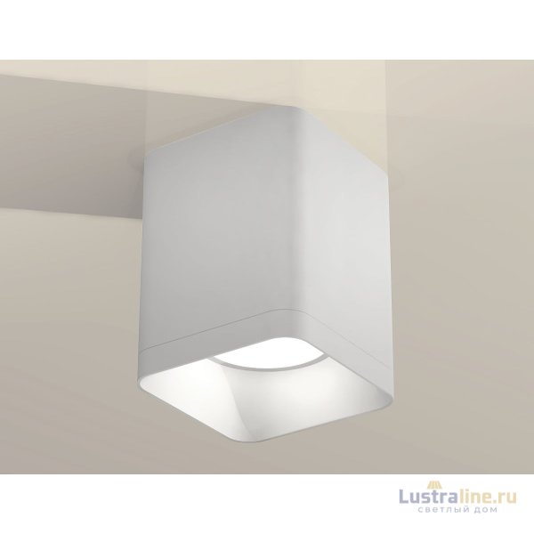 Накладной светильник Ambrella Light Techno XS7812001 (C7812, N7701) Накладной светильник Ambrella Light Techno XS7812001 (C7812, N7701)