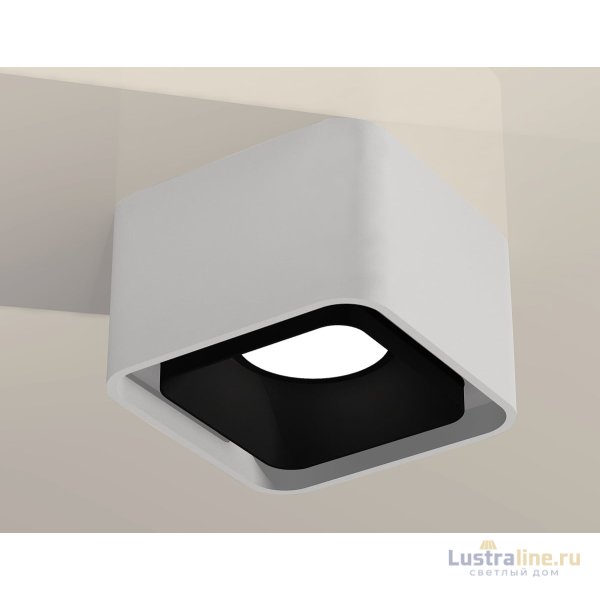 Накладной светильник Ambrella Light Techno XS7832002 (C7832, N7702) Накладной светильник Ambrella Light Techno XS7832002 (C7832, N7702)
