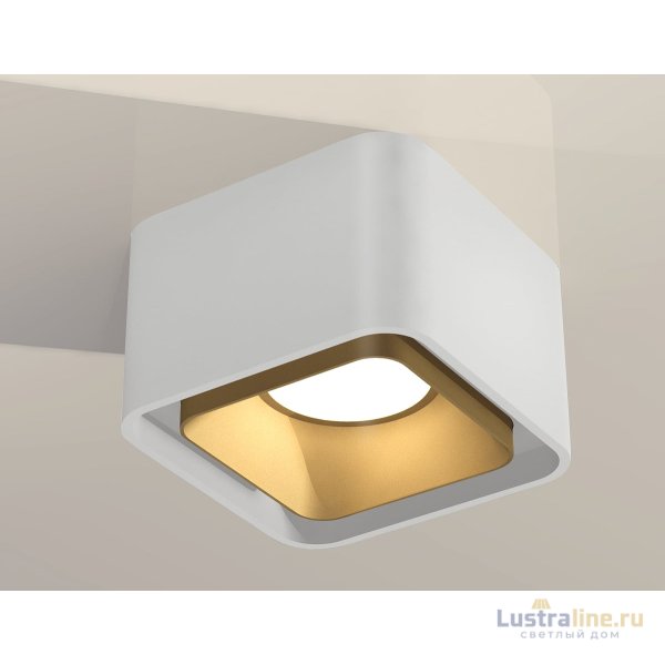 Накладной светильник Ambrella Light Techno XS7832004 (C7832, N7704) Накладной светильник Ambrella Light Techno XS7832004 (C7832, N7704)