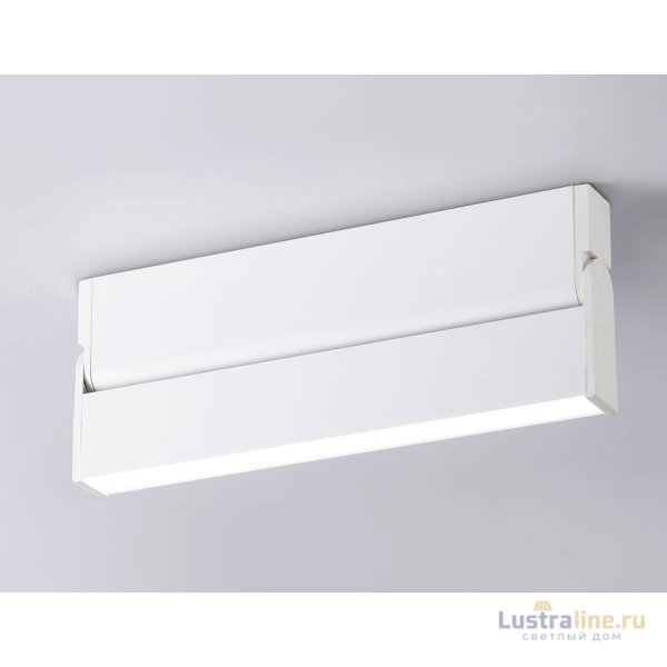 Настенно-потолочный светильник Ambrella Light Move TA1818 Настенно-потолочный светильник Ambrella Light Move TA1818