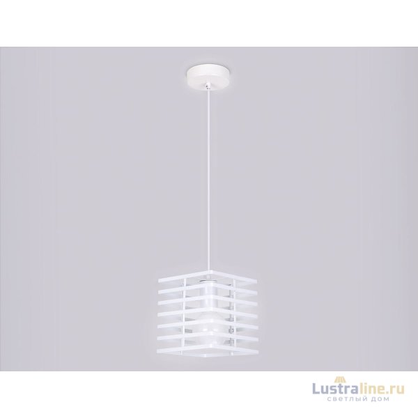 Подвесной светильник Ambrella Light Traditional TR8410