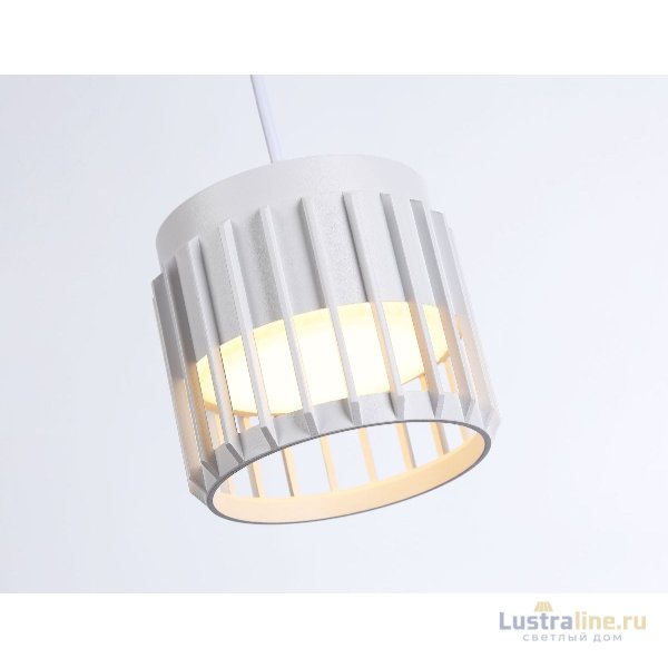 Подвесной светильник Ambrella Light Techno family TN71170