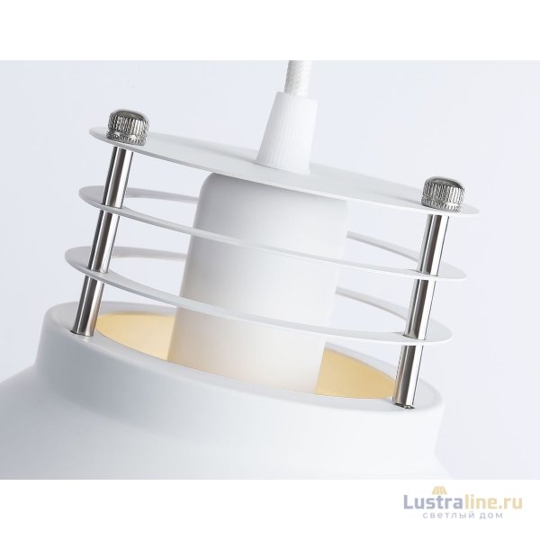 Подвесной светильник Ambrella Light Traditional TR8171