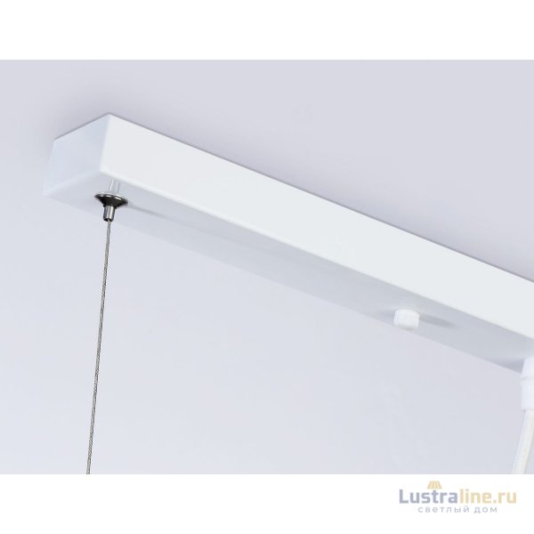 Подвесной светильник Ambrella Light Traditional TR8196