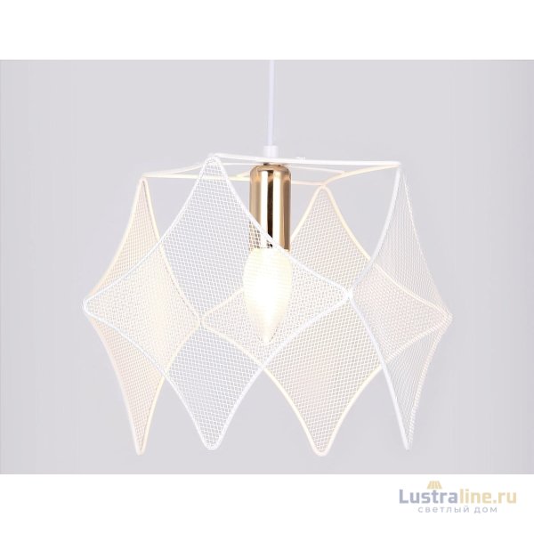 Подвесной светильник Ambrella Light Traditional TR8420