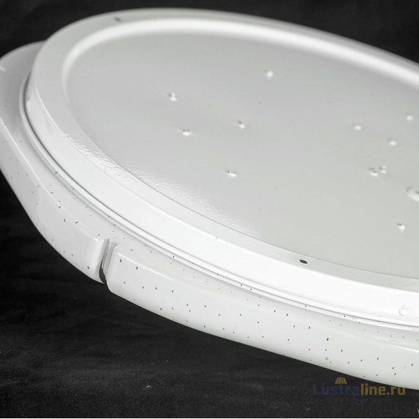Потолочный светильник Lussole Lgo LSP-8470 Потолочный светильник Lussole Lgo LSP-8470