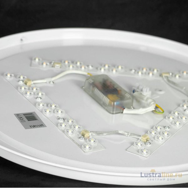 Потолочный светильник Lussole Lgo LSP-8466 Потолочный светильник Lussole Lgo LSP-8466