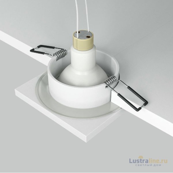 Встраиваемый светильник Maytoni Technical Stark DL083-01-GU10-SQ-W