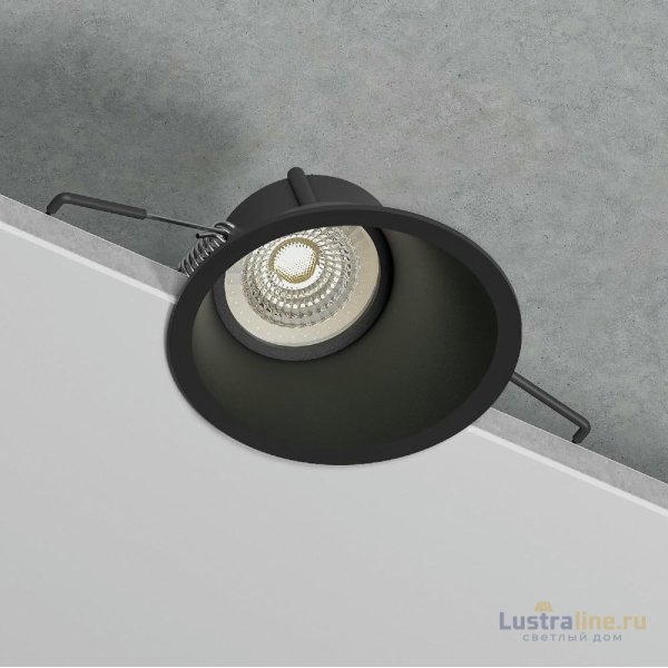 Встраиваемый светильник Elektrostandard Side 25059/01 GU10 черный 4690389213991 a069721 Встраиваемый светильник Elektrostandard Side 25059/01 GU10 черный 4690389213991 a069721