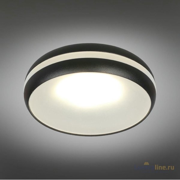 Встраиваемый светильник Omnilux Genova OML-102819-01
