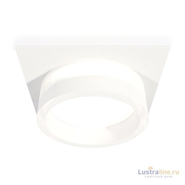 Встраиваемый светильник Ambrella Light Techno Spot XC8061015 (C8061, N8401) Встраиваемый светильник Ambrella Light Techno Spot XC8061015 (C8061, N8401)