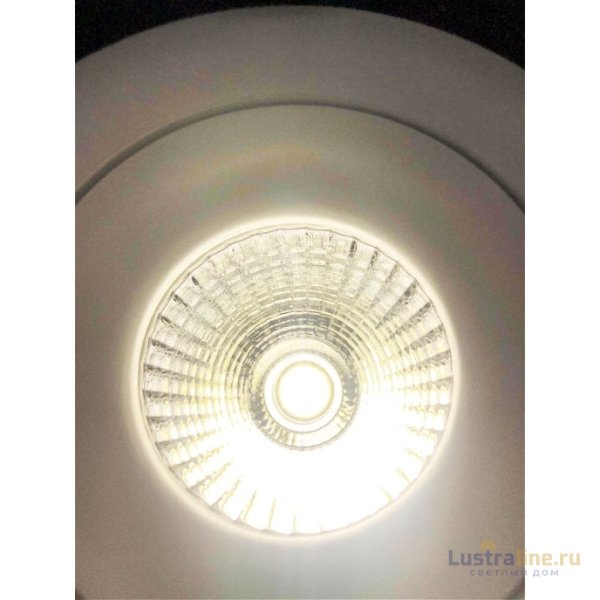 Встраиваемый светильник Elvan VLS-006R-7W-WW-Wh Встраиваемый светильник Elvan VLS-006R-7W-WW-Wh