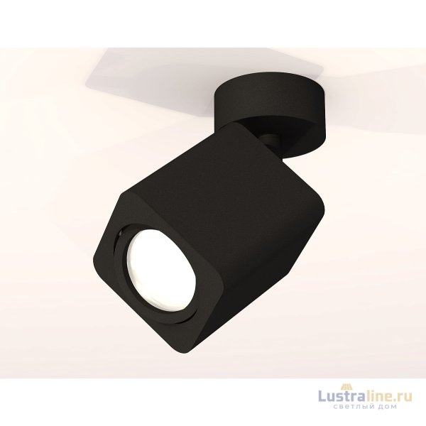 Спот Ambrella Light Techno Spot XM7813011 (A2210, C7813, N7711) Спот Ambrella Light Techno Spot XM7813011 (A2210, C7813, N7711)