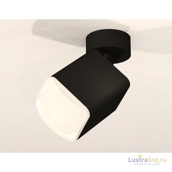 Спот Ambrella Light Techno Spot XM7813023 (A2210, C7813, N7756) Спот Ambrella Light Techno Spot XM7813023 (A2210, C7813, N7756)