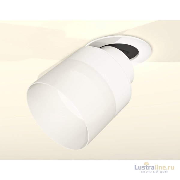 Спот Ambrella Light Techno Spot XM8101521 (A2241, A2105, C8101, N8402)