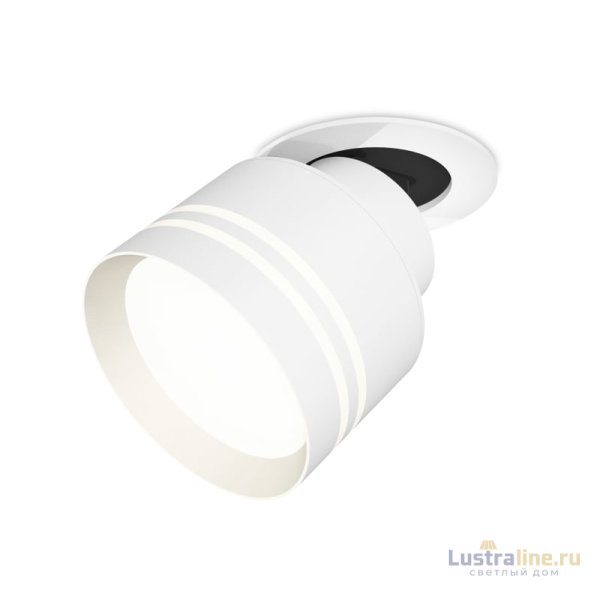 Спот Ambrella Light Techno Spot XM8101526 (A2241, A2105, C8101, N8477) Спот Ambrella Light Techno Spot XM8101526 (A2241, A2105, C8101, N8477)