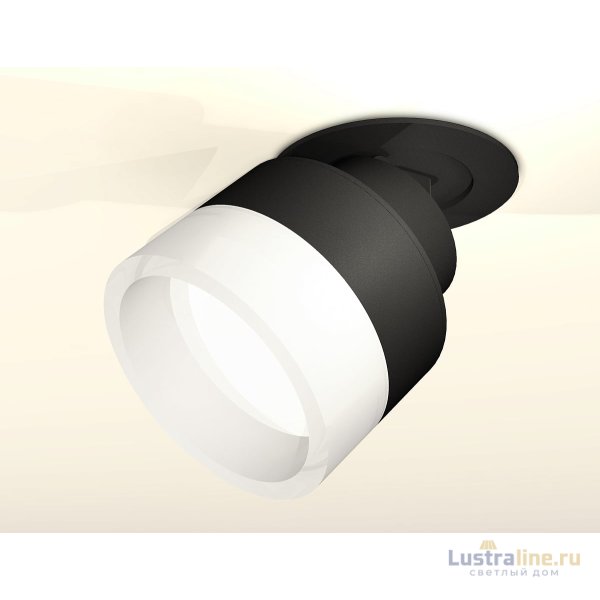 Спот Ambrella Light Techno Spot XM8102520 (A2242, A2106, C8102, N8401) Спот Ambrella Light Techno Spot XM8102520 (A2242, A2106, C8102, N8401)