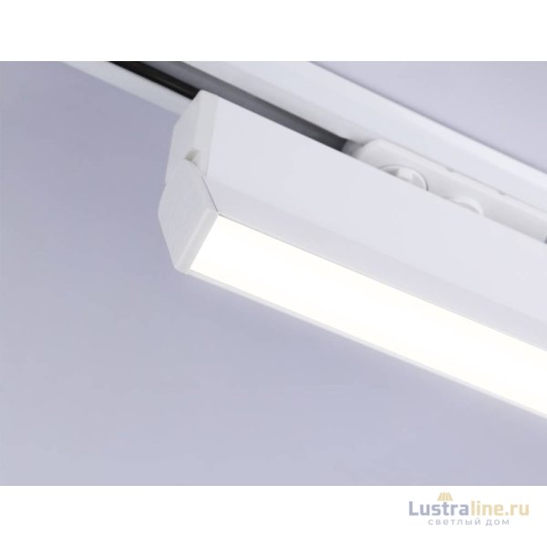 Трековый однофазный светильник Ambrella Light Track System GL6806 Трековый однофазный светильник Ambrella Light Track System GL6806
