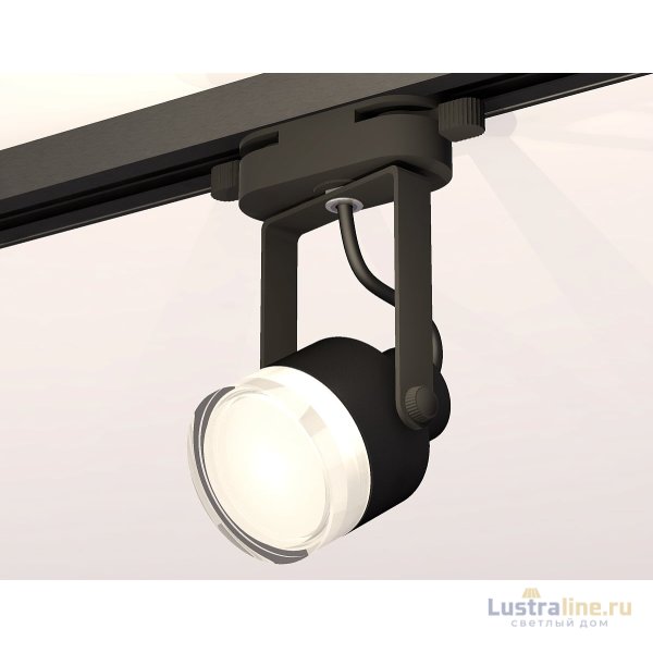 Трековый однофазный светильник Ambrella Light Track System XT6602083 (C6602, N6241) Трековый однофазный светильник Ambrella Light Track System XT6602083 (C6602, N6241)