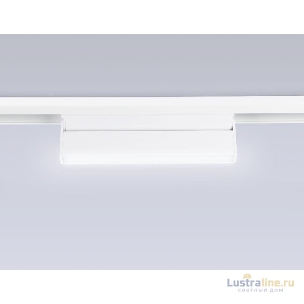 Трековый магнитный светильник Ambrella Light Magnetic Track System GL4061 Трековый магнитный светильник Ambrella Light Magnetic Track System GL4061