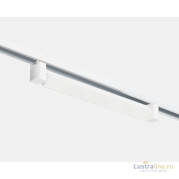 Трековый однофазный светильник Italline IT08-8030 white 3000K Трековый однофазный светильник Italline IT08-8030 white 3000K