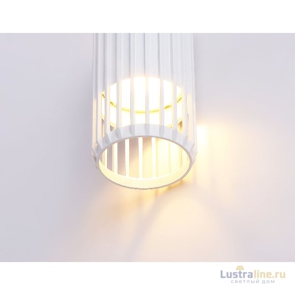 Трековый однофазный светильник Ambrella Light Track System GL5157 Трековый однофазный светильник Ambrella Light Track System GL5157