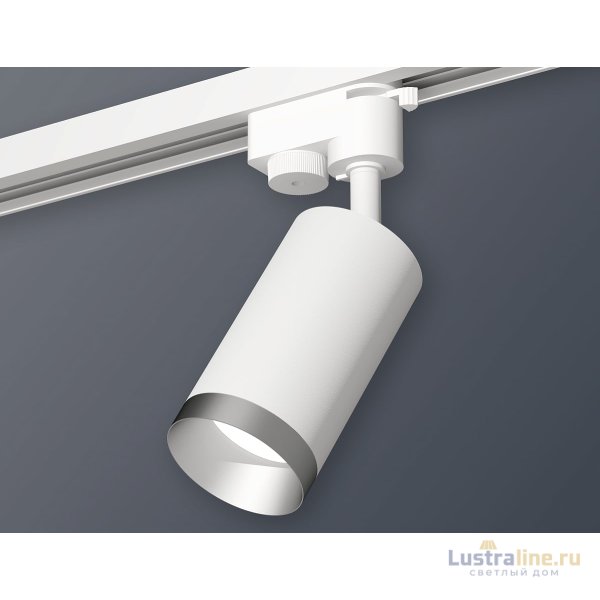 Трековый однофазный светильник Ambrella Light Track System XT6322063 (A2520, C6322, N6133) Трековый однофазный светильник Ambrella Light Track System XT6322063 (A2520, C6322, N6133)