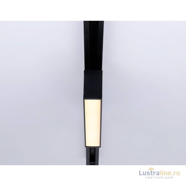 Трековый однофазный светильник Ambrella Light Track System GL6765 Трековый однофазный светильник Ambrella Light Track System GL6765