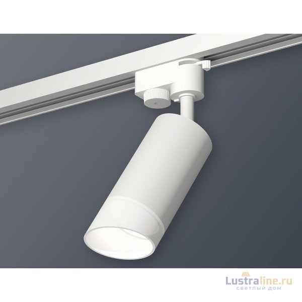 Трековый однофазный светильник Ambrella Light Track System XT6322180 (A2520, C6322, N6256) Трековый однофазный светильник Ambrella Light Track System XT6322180 (A2520, C6322, N6256)
