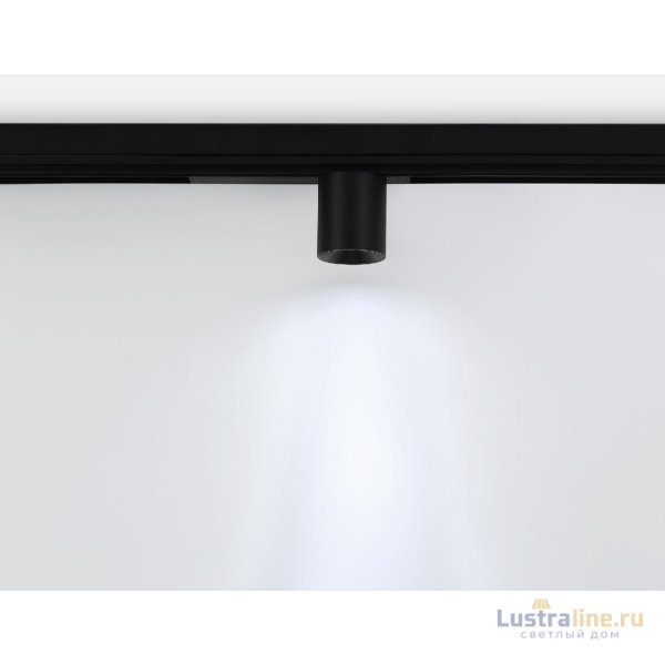 Трековый магнитный светильник Ambrella Light Magnetic 220V GL1242 Трековый магнитный светильник Ambrella Light Magnetic 220V GL1242