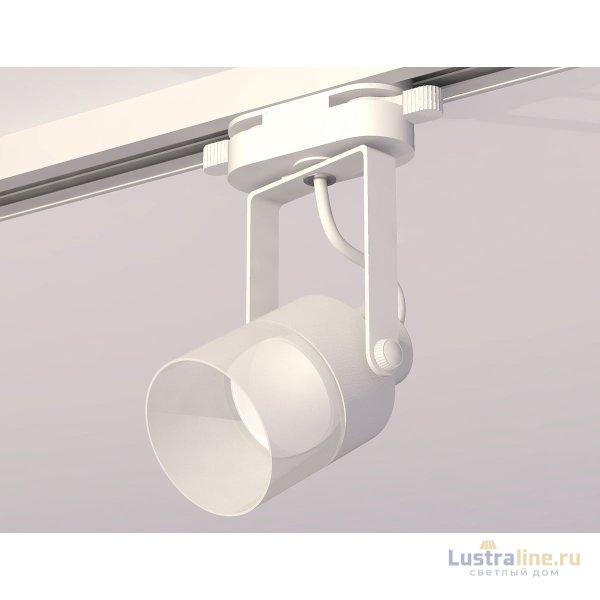 Трековый однофазный светильник Ambrella Light Track System XT6601086 (C6601, N6252) Трековый однофазный светильник Ambrella Light Track System XT6601086 (C6601, N6252)