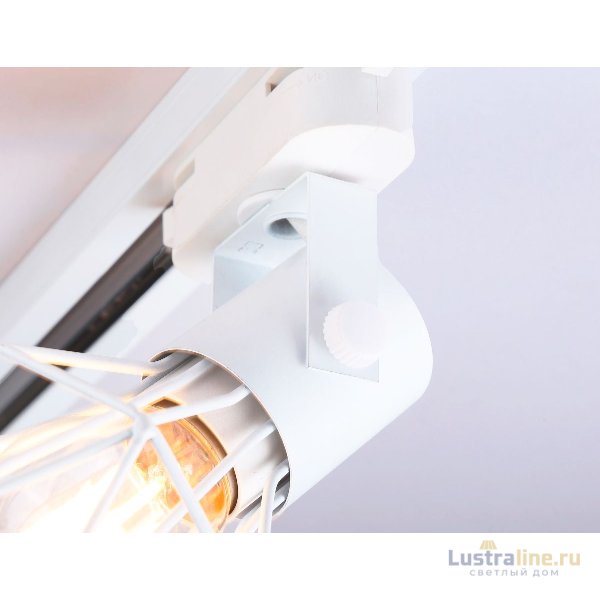 Трековый однофазный светильник Ambrella Light Track System GL5001 Трековый однофазный светильник Ambrella Light Track System GL5001