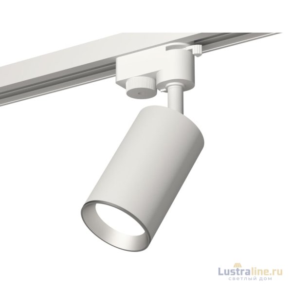 Трековый однофазный светильник Ambrella Light Track System XT6322004 (A2520, C6322, N6104) Трековый однофазный светильник Ambrella Light Track System XT6322004 (A2520, C6322, N6104)