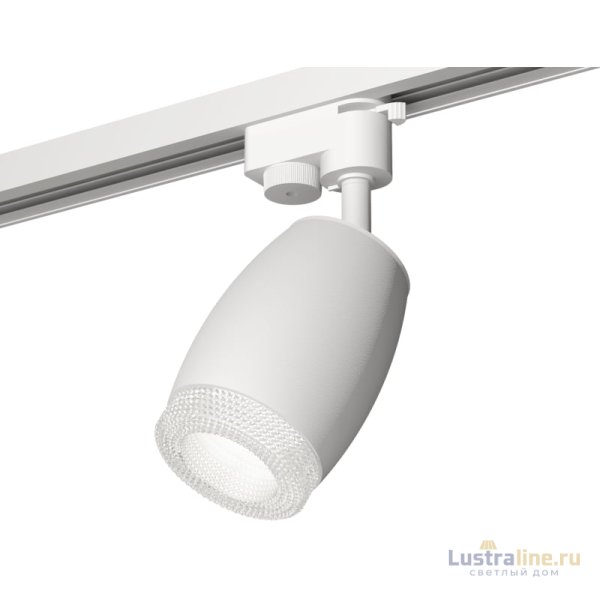 Трековый однофазный светильник Ambrella Light Track System XT1122020 (A2520, C1122, N7191) Трековый однофазный светильник Ambrella Light Track System XT1122020 (A2520, C1122, N7191)