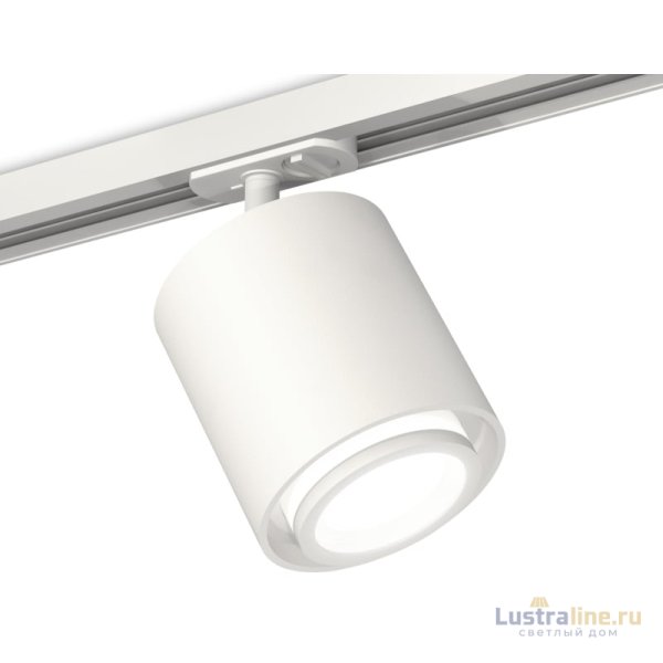 Комплект трекового светильника Ambrella Light Track System XT7722001 (A2536, C7722, N7120) Комплект трекового светильника Ambrella Light Track System XT7722001 (A2536, C7722, N7120)