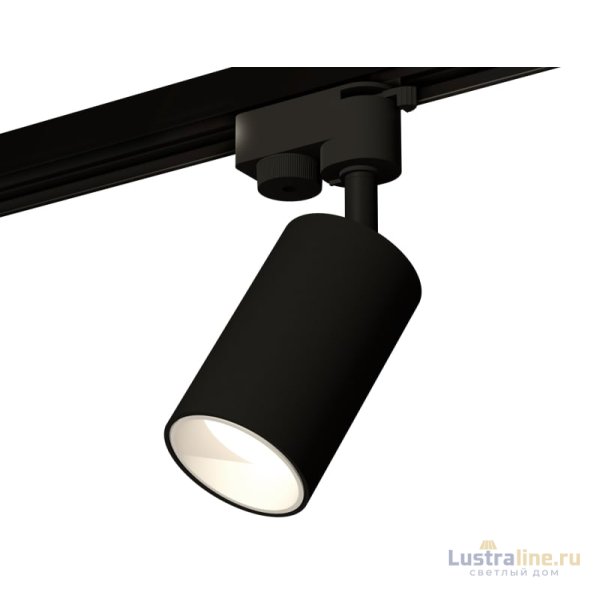 Трековый однофазный светильник Ambrella Light Track System XT6323020 (A2521, C6323, N6110) Трековый однофазный светильник Ambrella Light Track System XT6323020 (A2521, C6323, N6110)