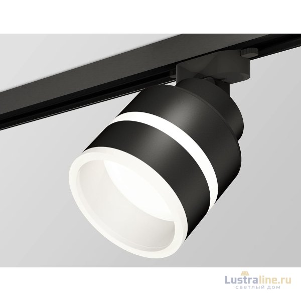 Трековый светильник Ambrella Light Track System XT8102024 (A2526, A2106, C8102, N8445)