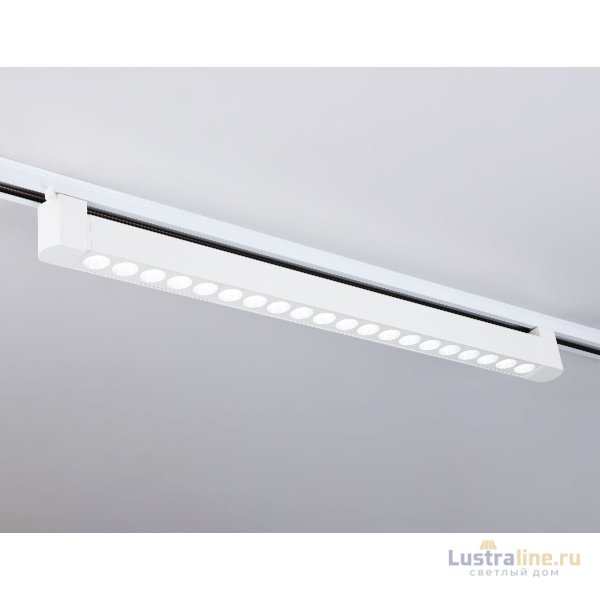 Трековый однофазный светильник Ambrella Light Track system GL6718