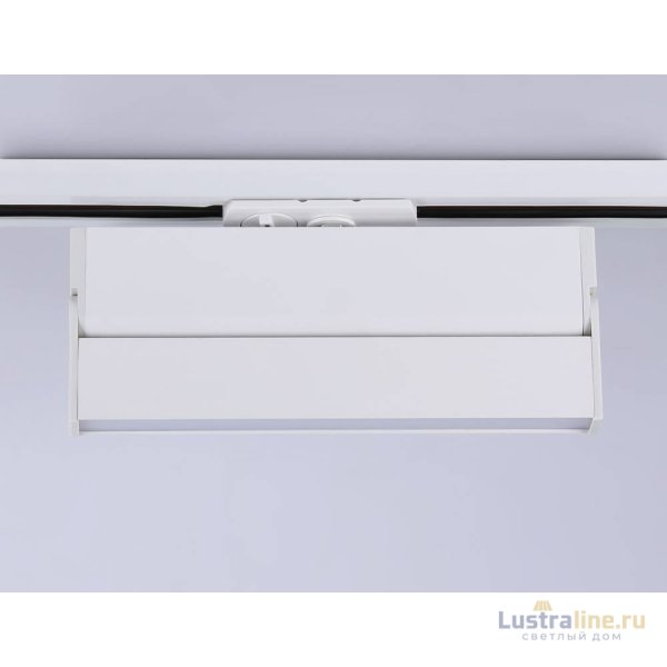 Трековый однофазный светильник Ambrella Light Track System GL6806 Трековый однофазный светильник Ambrella Light Track System GL6806