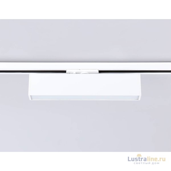 Трековый однофазный светильник Ambrella Light Track System GL6761 Трековый однофазный светильник Ambrella Light Track System GL6761