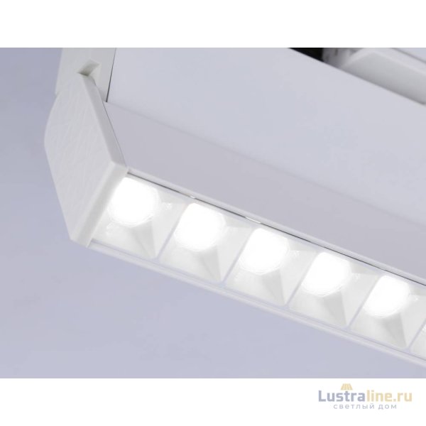 Трековый однофазный светильник Ambrella Light Track System GL6816