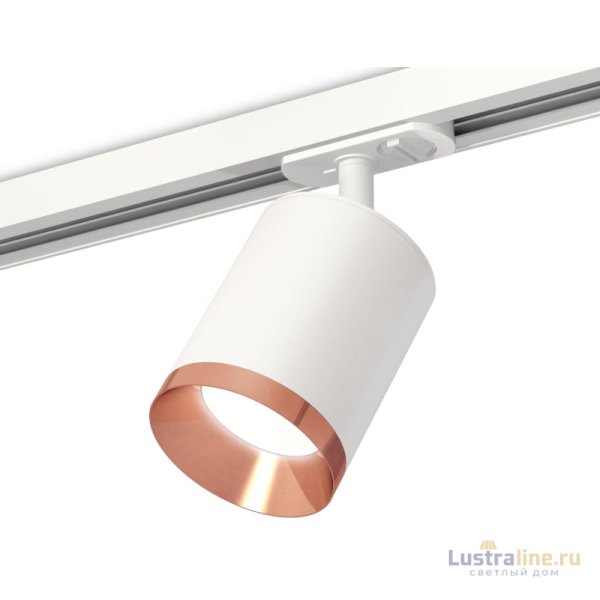 Комплект трекового светильника Ambrella Light Track System XT7421005 (A2536, C7421, N7035) Комплект трекового светильника Ambrella Light Track System XT7421005 (A2536, C7421, N7035)