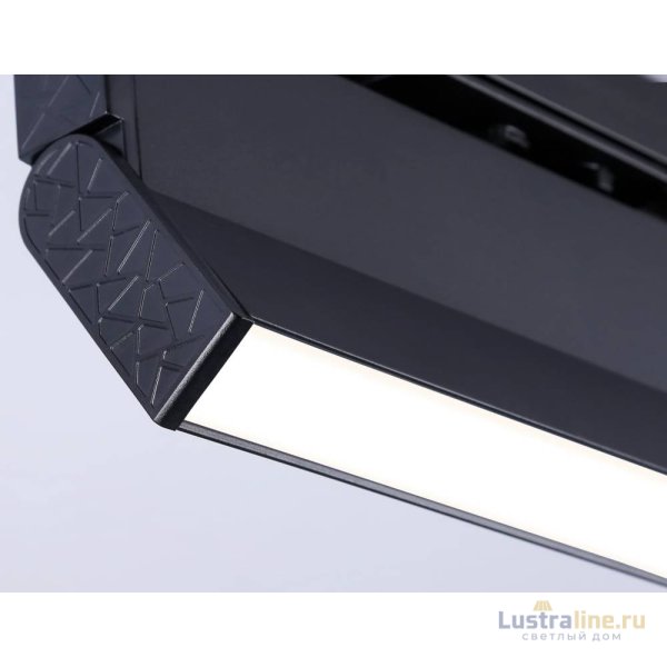 Трековый однофазный светильник Ambrella Light Track System GL6808 Трековый однофазный светильник Ambrella Light Track System GL6808