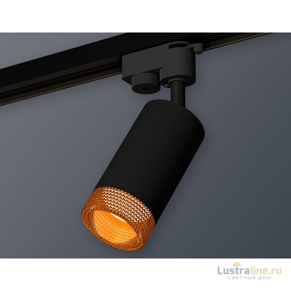 Трековый однофазный светильник Ambrella Light Track System XT6323084 (A2521, C6323, N6154) Трековый однофазный светильник Ambrella Light Track System XT6323084 (A2521, C6323, N6154)